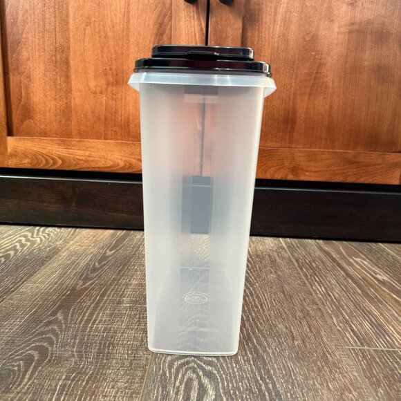 Tupperware Super Cereal Storer - Picture 4 of 12